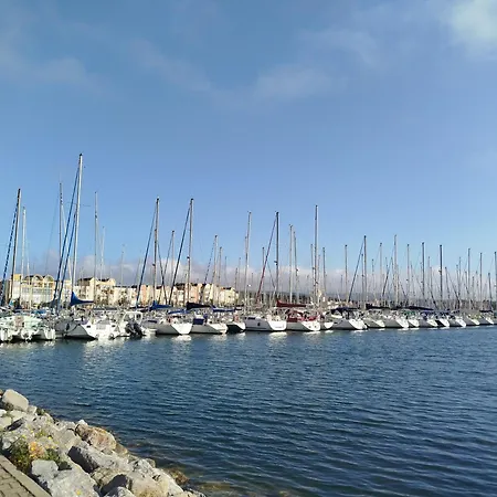 Cote Marina Apartment *